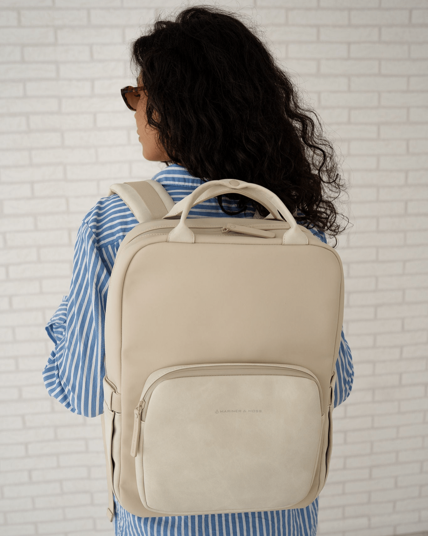 Manta Ray Sandstone - Mariner & Moss